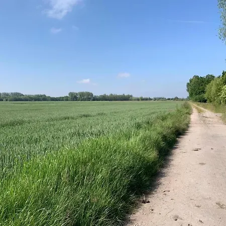 Scenic Countryside Stay, Cleaning Included * Nieuwpoort